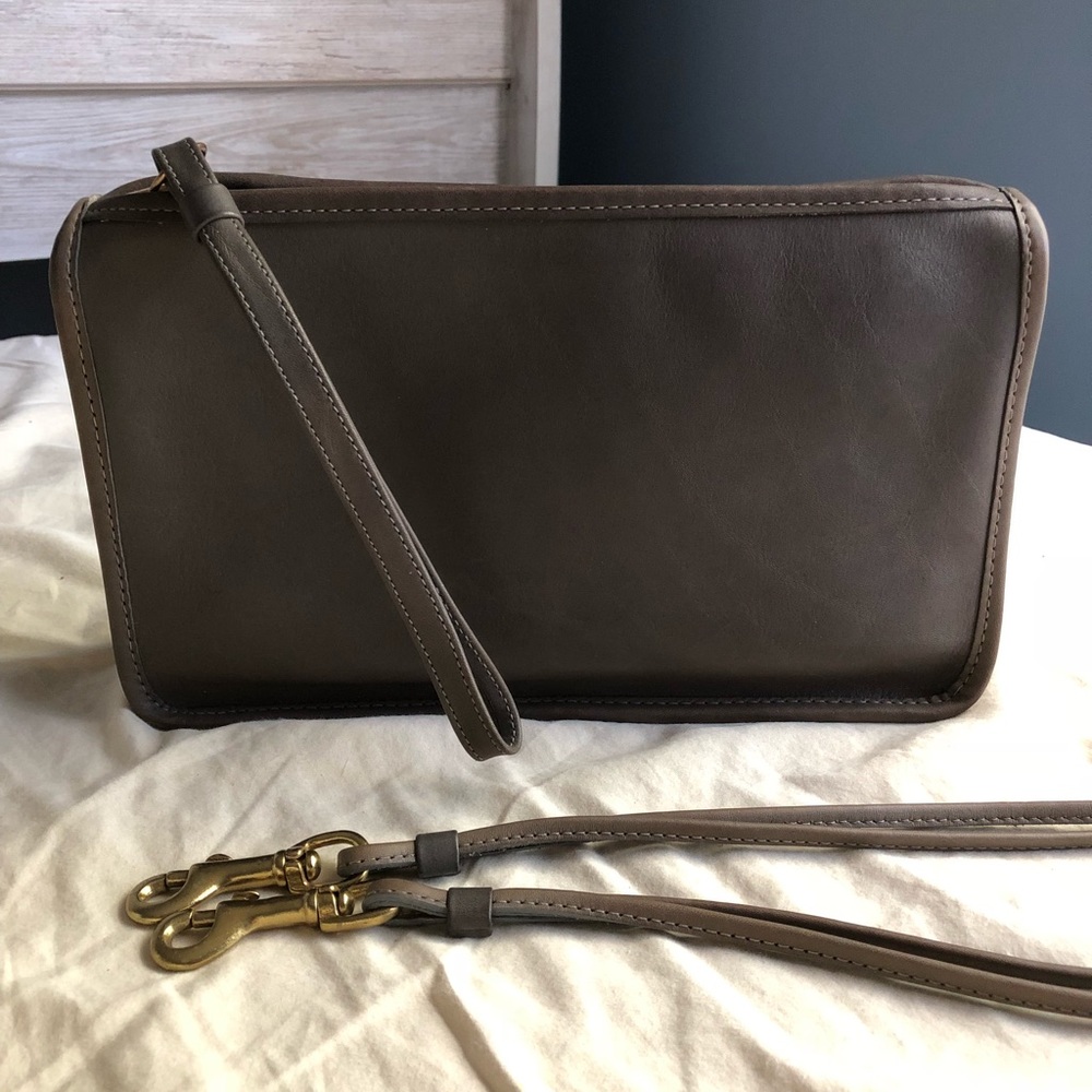 Vintage coach basic bag nyc